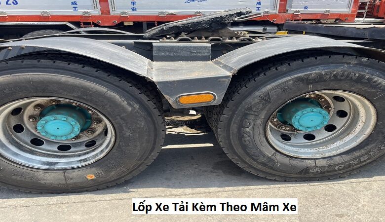 Lốp Xe Tải Kèm Theo Mâm Xe
